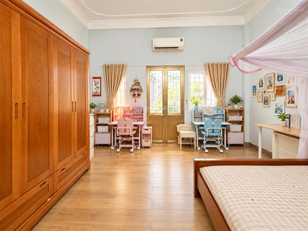 Bán nhà mặt phố quảng an  tây hồ  70m hai mặt tiền giá 48 tỷ