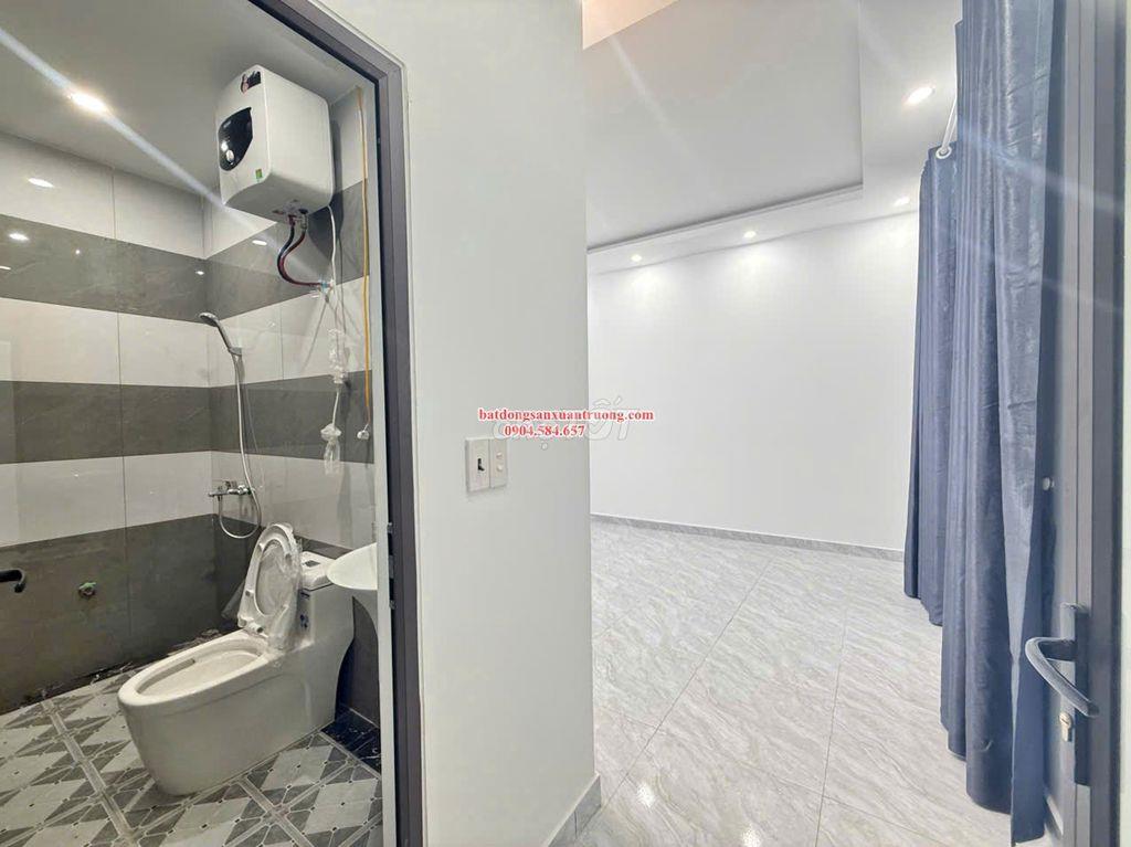 THỦY NGUYÊN Chỉ hơn 1.6 tỷ nhà mới 3 tầng đường 8m gần TT chợ Tổng