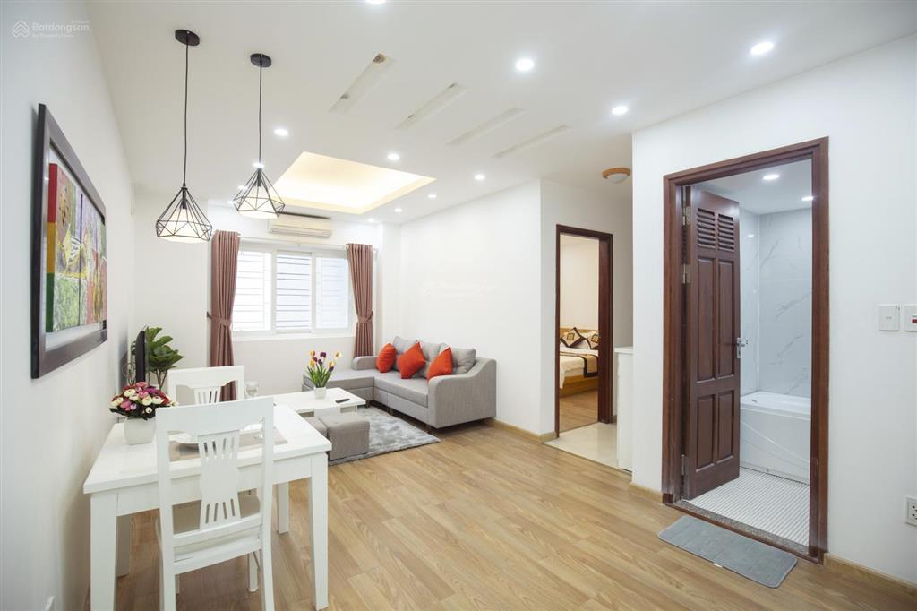 Tòa nhà sumitomo cho thuê căn hộ dịch vụ có giá 18 triệu tại phố đào tấn, gần lotte