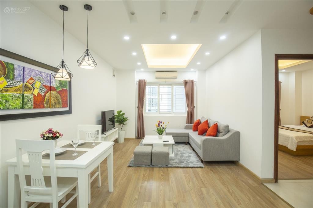 Tòa nhà sumitomo cho thuê căn hộ dịch vụ có giá 18 triệu tại phố đào tấn, gần lotte