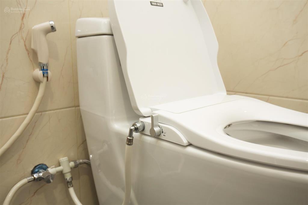 Tòa nhà sumitomo cho thuê căn hộ dịch vụ 1 phòng ngủ diện tích 45m2 tại phố linh lang