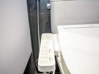 Tòa nhà sumitomo cho thuê căn hộ dịch vụ 1 phòng ngủ diện tích 55m² tại phố linh lang,