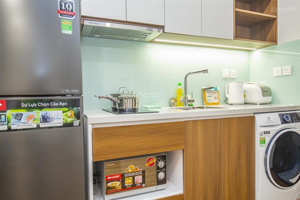 Tòa nhà sumitomo cho thuê căn hộ dịch vụ 1 phòng ngủ diện tích 55m2 tại phố linh lang