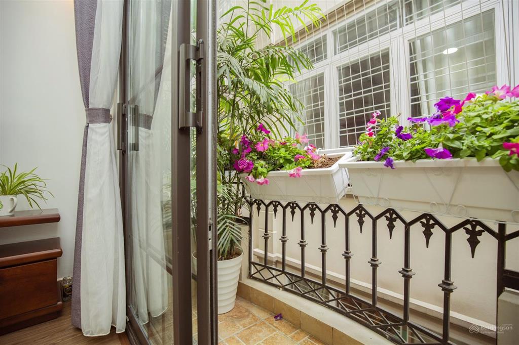 Tòa nhà sumitomo cho thuê căn hộ dịch vụ có giá 13 triệu tại phố đào tấn, gần lotte