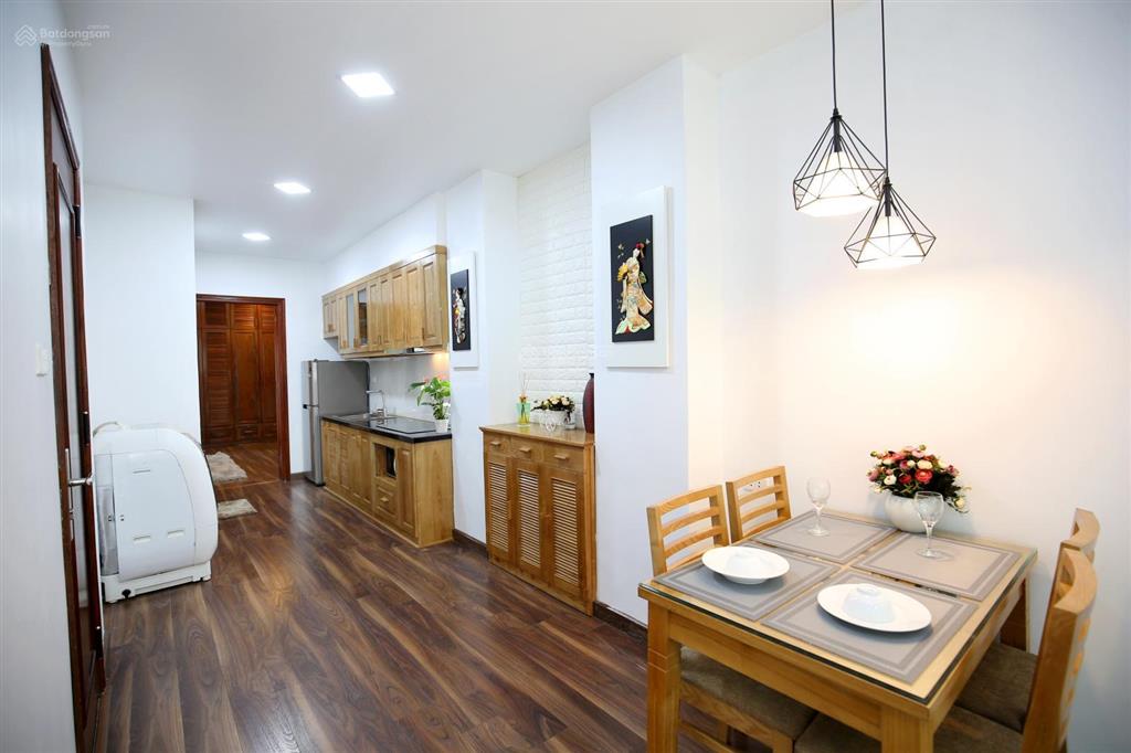 Sumitomo serviced apartment căn hộ vip 1 ngủ 65m, view hồ tại kim mã