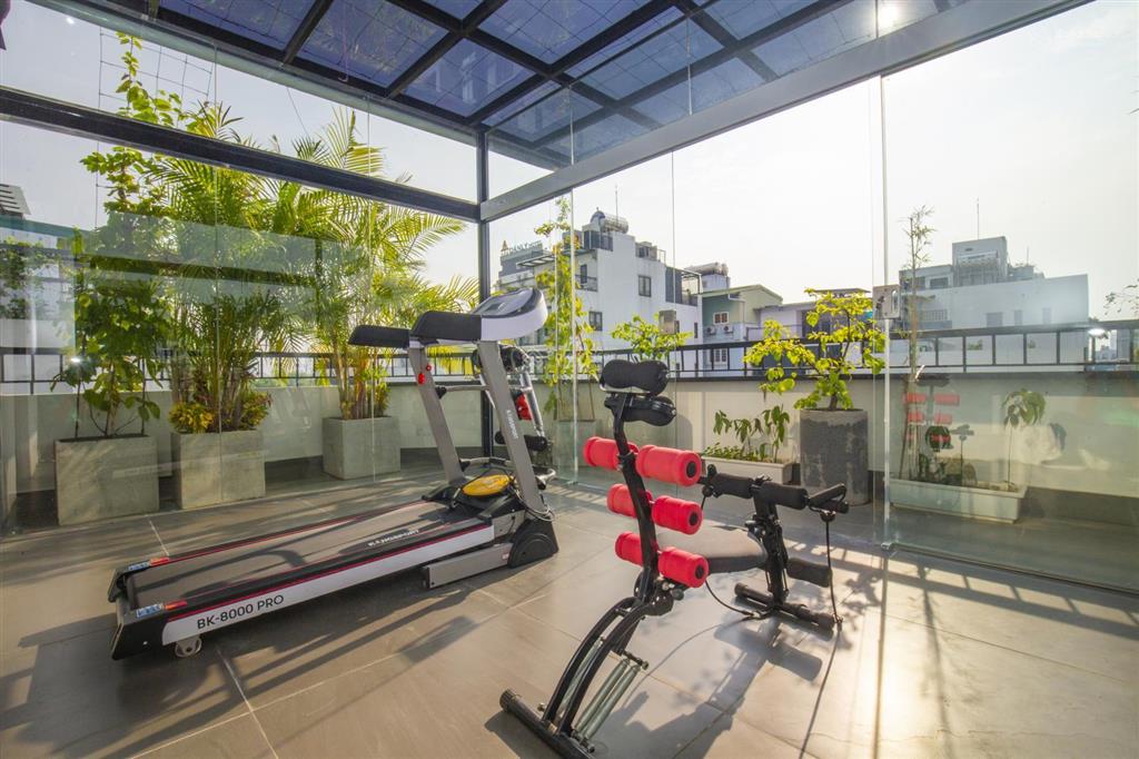 Tòa nhà sumitomo cho thuê căn hộ dịch vụ 2 ngủ 80m2 tại linh lang gần lotte