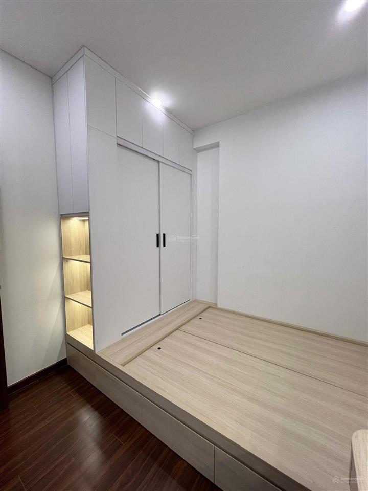 Chủ nhà cần bán căn 2n2vs phân khu cao cấp masteri, tầng trung, chỉ 4.9 tỷ ở vinhomes ocean park