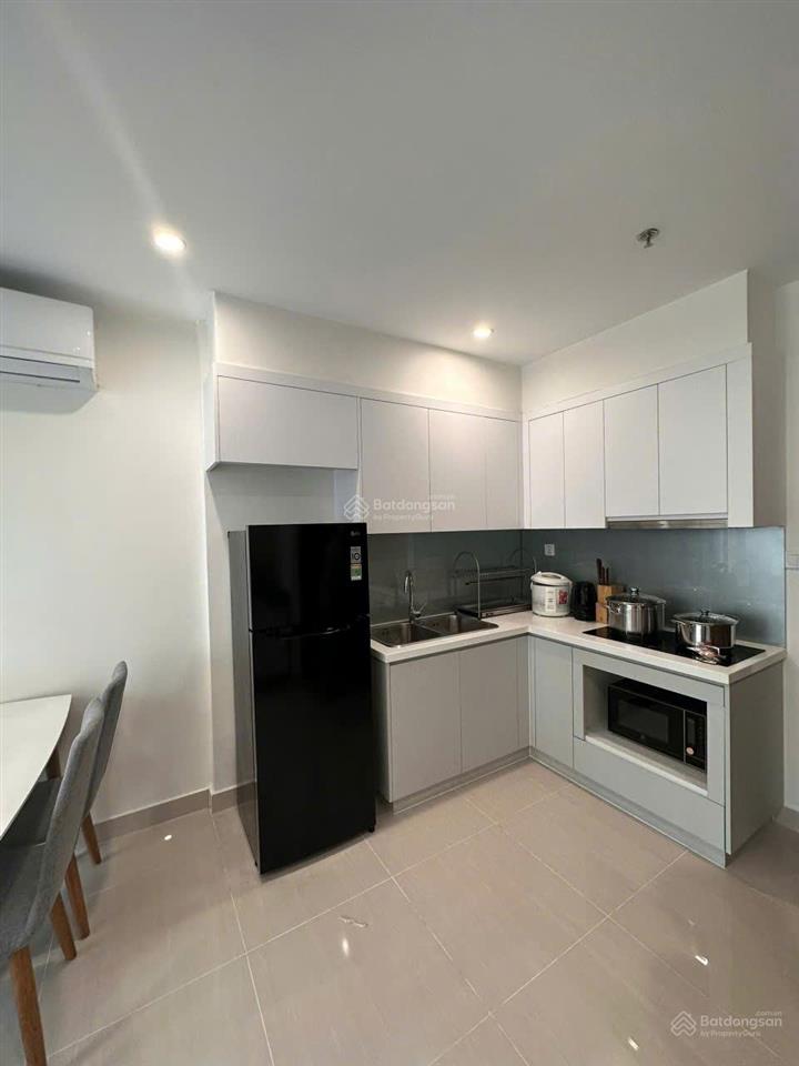 Chủ nhà về quê cần bán gấp căn 1n+1 chỉ 2.69 tỷ, tầng trung, full đồ, ở vinhomes ocean park