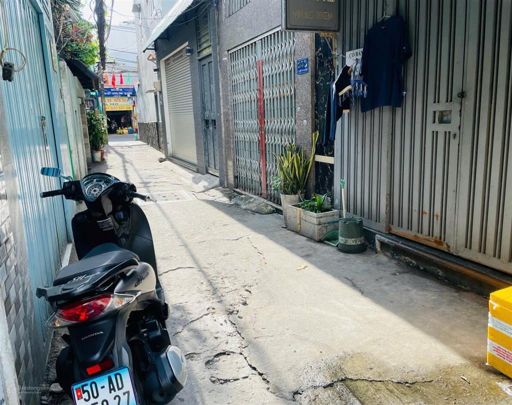 Nhà chính chủ ở 9 năm cần bán gấp