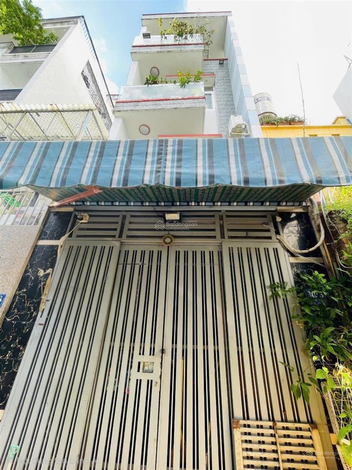 Nhà chính chủ ở 9 năm cần bán gấp