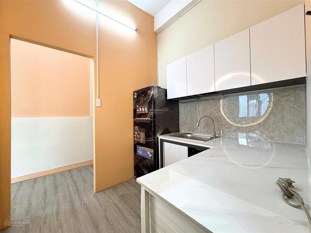 Cho thuê căn hộ cao thắng quận 10 nhà mới, 1pn ban công, máy giặt riêng, gần vạn hạnh mall, đh ueh