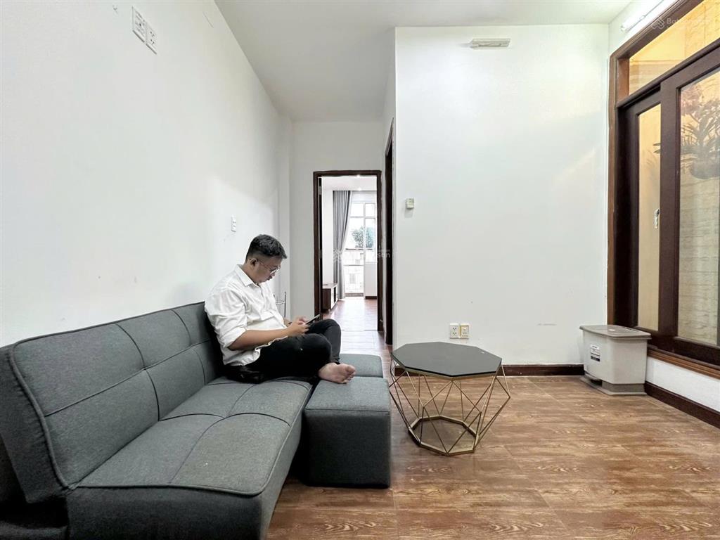 Cho thuê căn hộ 1pn thang máy ban công máy giặt riêng quận 1 gần công viên lê văn tám, hồ con rùa