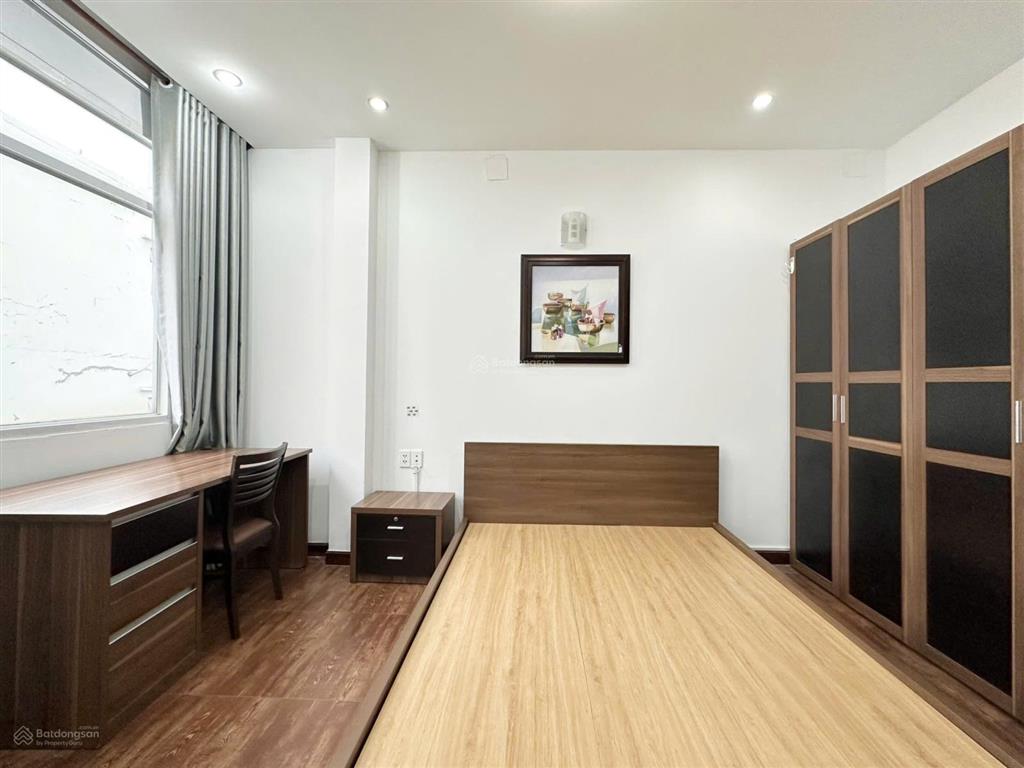 Cho thuê căn hộ 1pn thang máy ban công máy giặt riêng quận 1 gần công viên lê văn tám, hồ con rùa