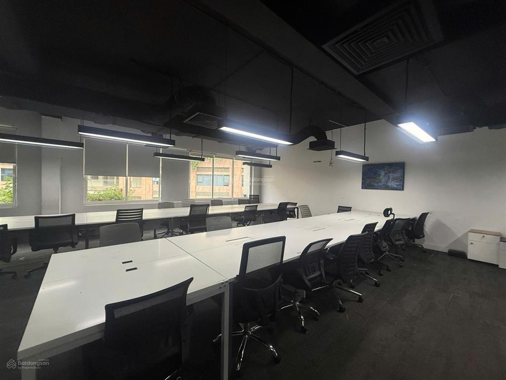 Văn phòng mặt tiền nguyễn cơ thạch, an khánh, sala thủ thiêm  259m2  130tr/th all in