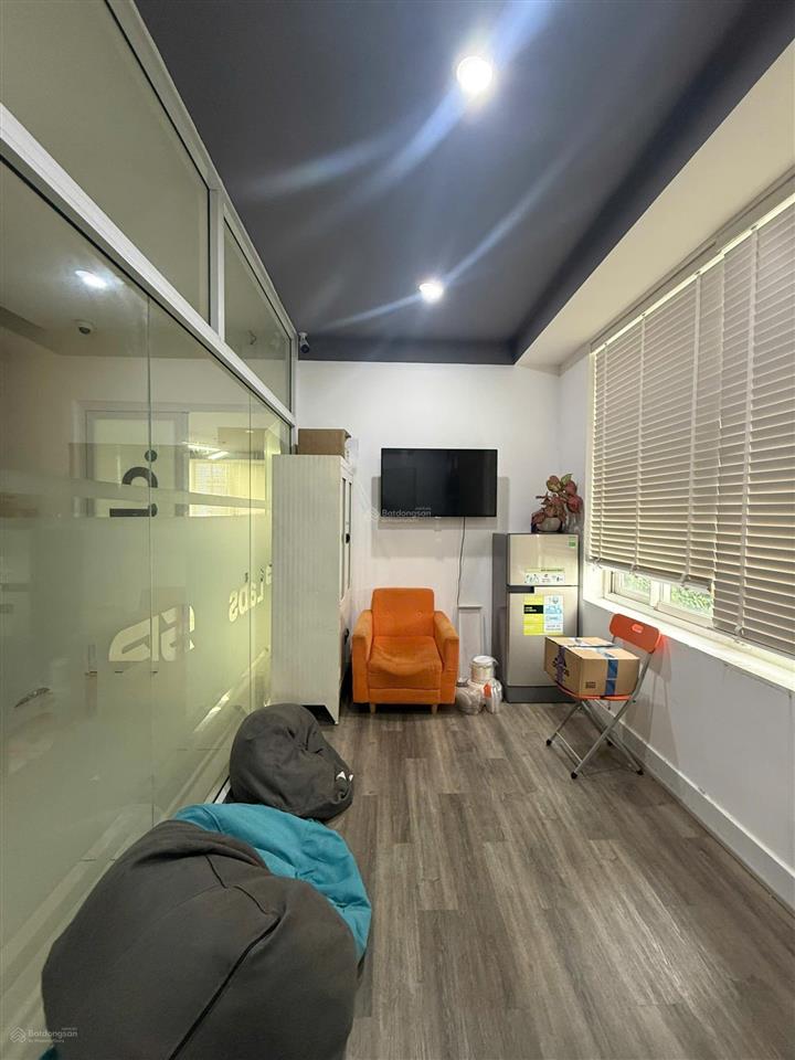 Văn phòng mặt tiền nguyễn cơ thạch, an khánh sala  125m²  50tr/thvào ngay. 0931 874 *** lyly