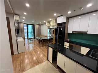 Bán cc legend tower 2pn, 2wc, 73m2 tại 109 nguyễn tuân, giá 8,89 tỷ, view đẹp