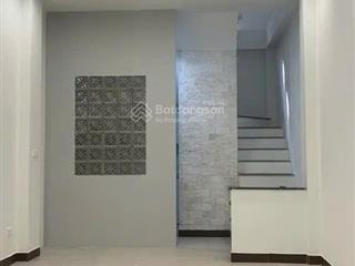 Cho thuê nhà ngay mặt phố bồ đề ô tô đỗ cửa