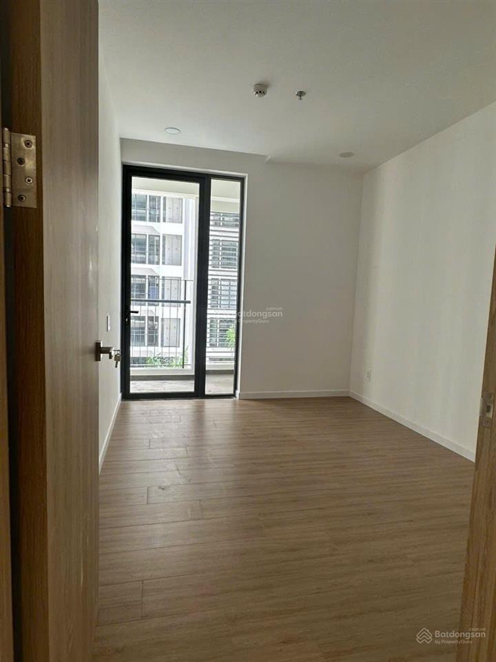 1 căn duy nhất cho thuê căn 1pn + mt eastmark giá chỉ 4.7tr/th, nhà mới 100%, view đẹp nhất dự án