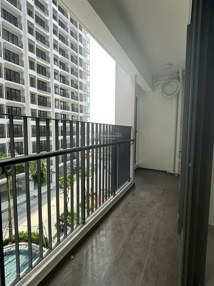 Cần bán gấp trong tuần căn 1pn + mt eastmark giá chỉ 2.985 tỷ, sổ sẵn công chứng ngay
