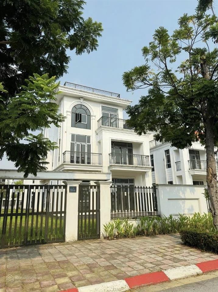 Biệt thự hud mê linh 375m2  trục đường chính 24m, gần công viên, giá 7x triệu/m2