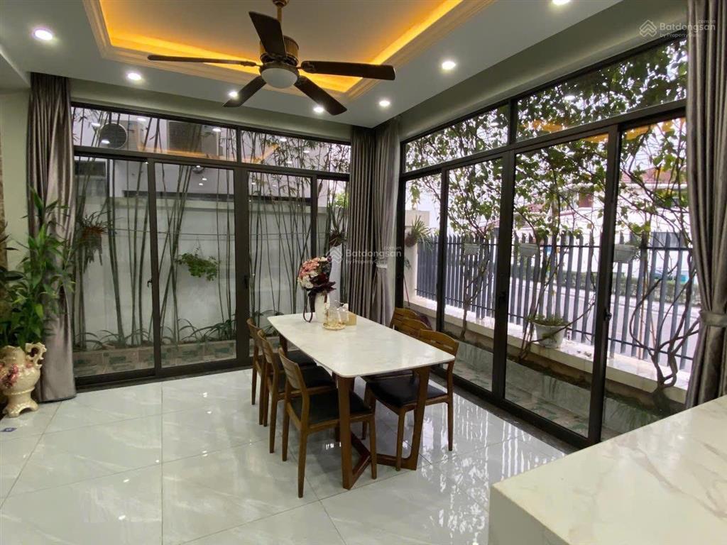 Cho thuê biệt thự flc hạ long 3 tầng, full nội thất, 3pn, phù hợp ở hoặc làm văn phòng.