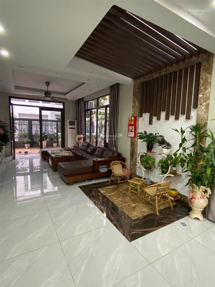 Cho thuê biệt thự flc hạ long 3 tầng, full nội thất, 3pn, phù hợp ở hoặc làm văn phòng.
