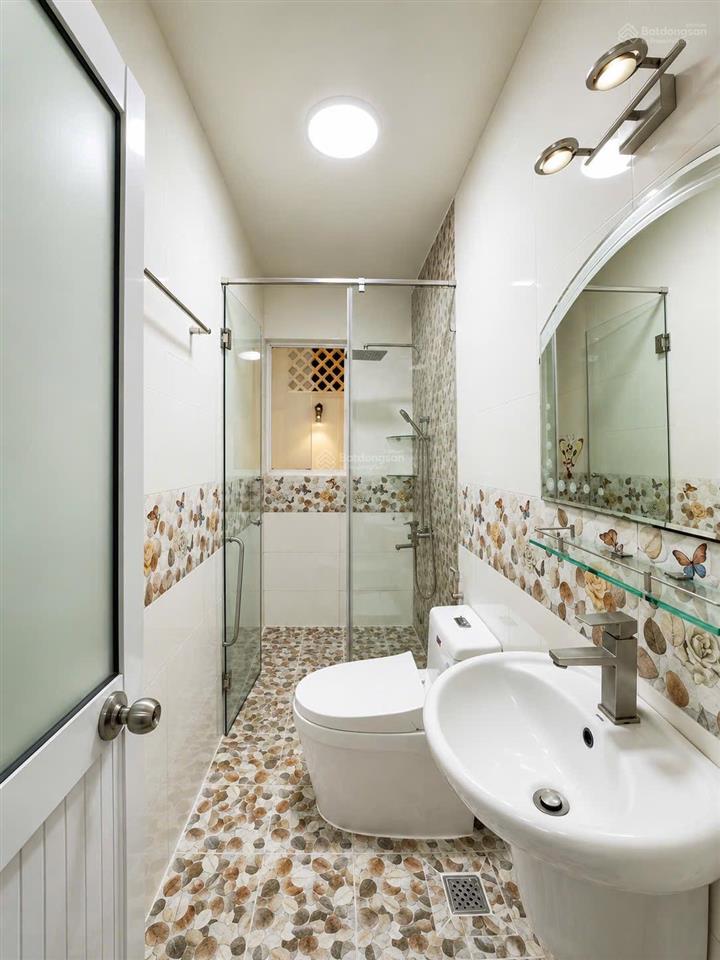 Bán nhà chu văn an 5 tầng btct, hẻm ô tô 4pn + wc, nhà nở hậu 8.6m khu an ninh, yên tĩnh.