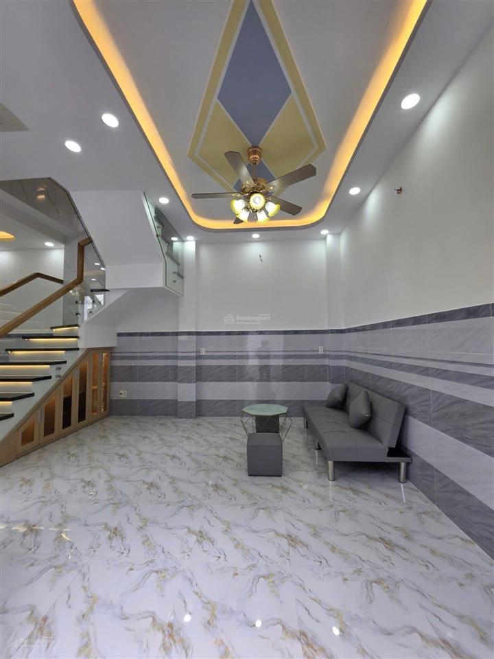 * cần bán nhà bạch đằng 4 tầng mới hoàn thiện, 4pn+5wc giá chỉ nhỉnh 8 tỷ!  0983 567 ***