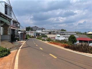 Bán đất view đẹp sổ riêng xây dựng