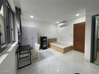 Chính chủ cho thuê phòng studio full nội thất có thang máy đường trần bình trọng gần chợ cây quéo