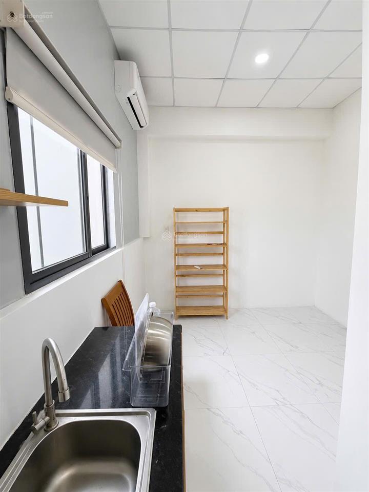 Chính chủ cho thuê studio full nội thất đường hoàng hoa thám gần chợ cây quéo , phan xích long pn