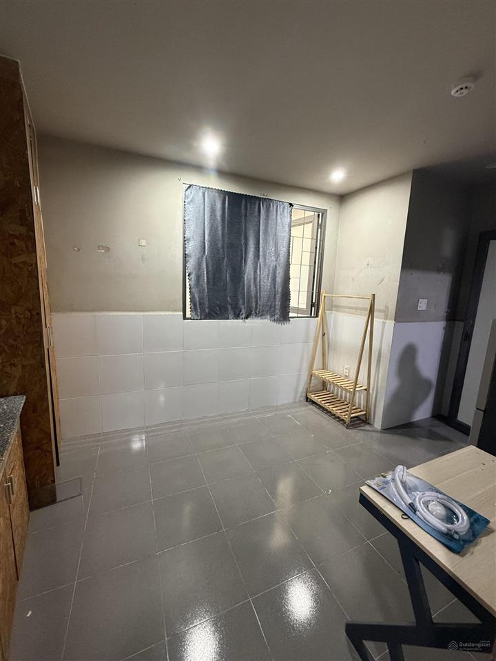 Cho thuê phòng studio có cửa sổ trời full nội thất đường hoàng hoa thám gần chợ cây quéo phú nhuận
