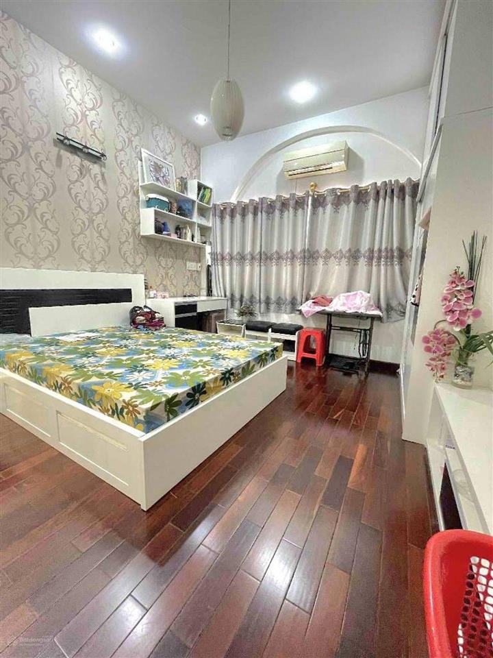 Bán nhà mt kinh doanh vip q6  5tầng  4x20m  6pn  6wc  12tỷ