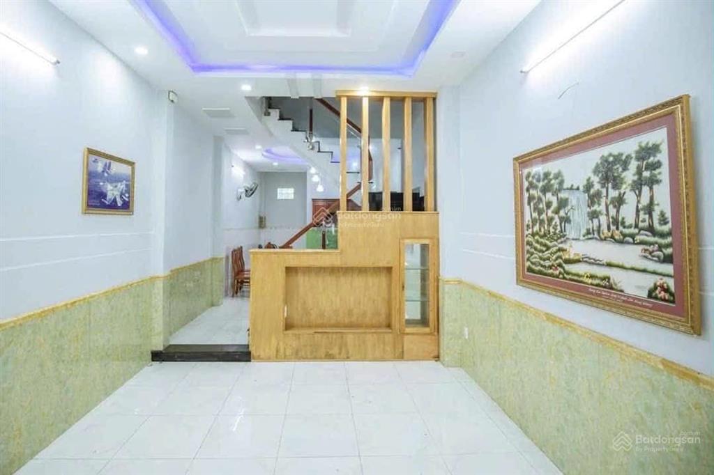 Cho thuê nhà riêng tại trần thị năm, 13 triệu, 200m2, 4pn, 5wc, nội thất đầy đủ