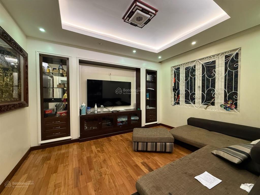 Siêu phẩm nhà dân xây chùa bộc gần học viện ngân hàng ngõ thông ôtô giá rẻ 60m , 5 tầng , mt 5,5m