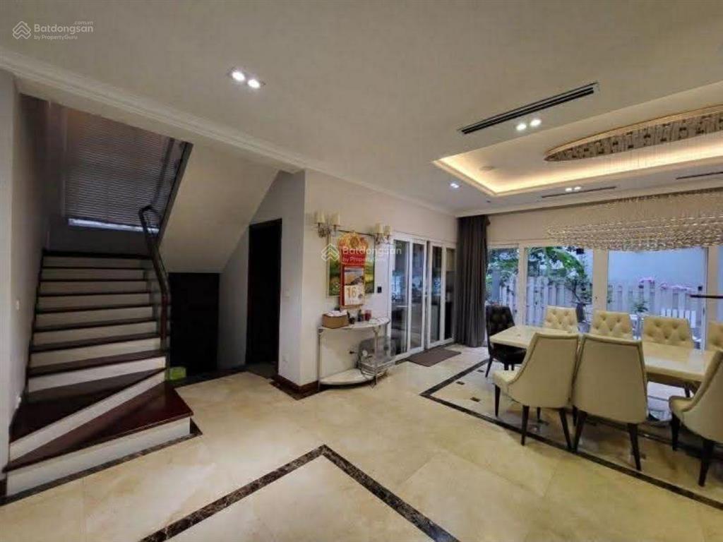 Hot nhất chùa bộc đống đa nhà đẹp giá rẻ ngõ thông kinh doanh 62m, 6 tầng, mt 5,2m. giá 17,5 tỷ