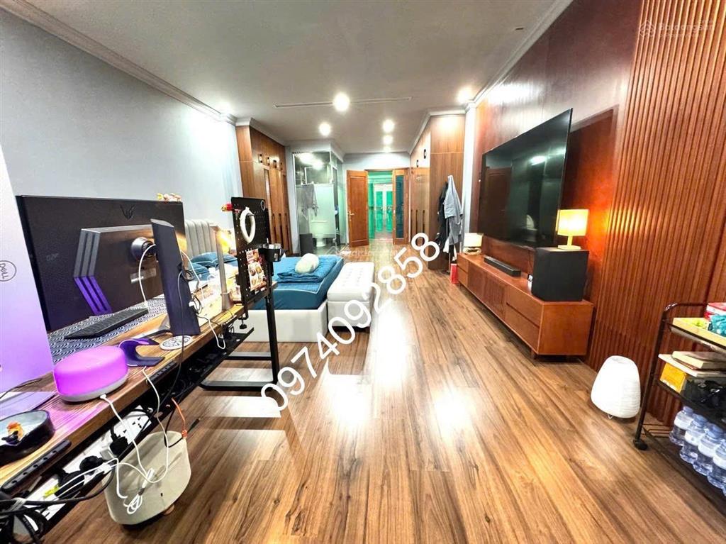 2 năm mới có 1 nhà bán ngõ 178 thái hà kinh doanh vỉa hè ô tô giá chỉ 16 tỷ, 50m2 6t, mt 4,5m