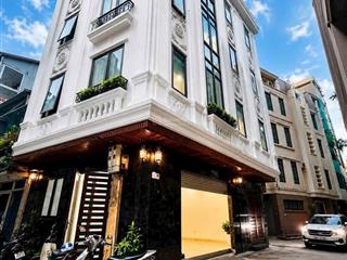 Siêu hiếm lô góc 3 thoáng ôtô vào thang máy nhà mới đẹp tại phố láng hạ 58m , 6t , mt 5,5m . 24 ty