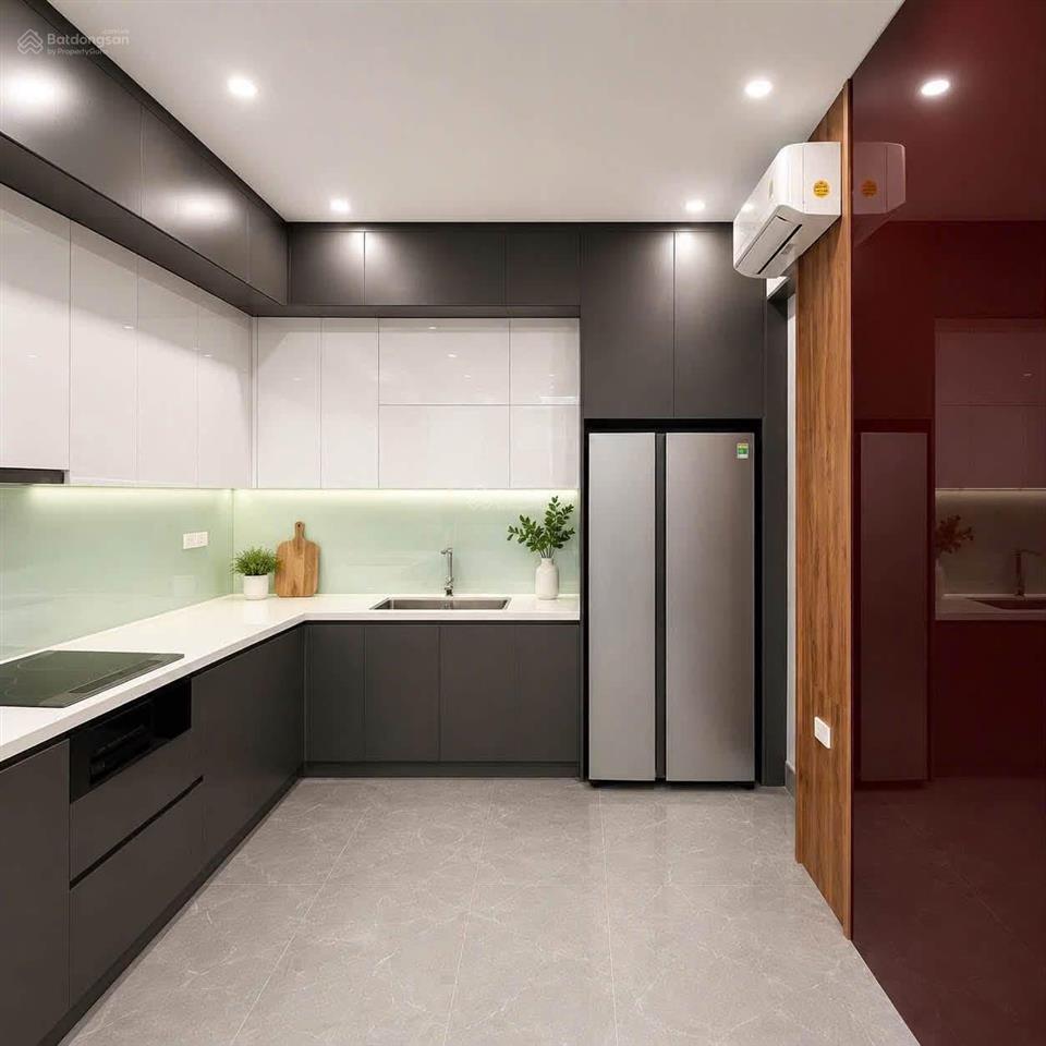 Bán nhà giá rẻ tt q đống đa khu vip phân lô ôtô tránh , kinh doanh 45m . giá chỉ 16,2 tỷ cực kỳ gâp