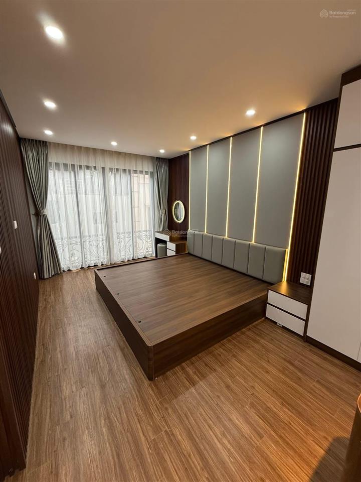 Hiếm nhà tt q. đống đa 7t thang máy, 20m ra phố ngõ rộng 5m, 2 thoáng, giá rẻ 52m, mt 4m.