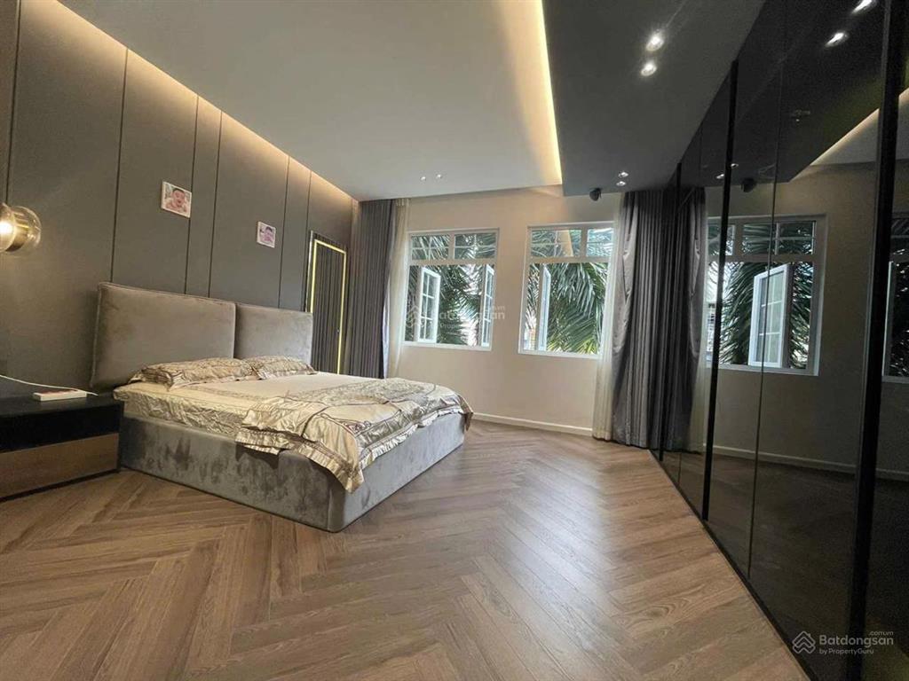 Hot hiếm nhà linh đàm chỉ nhỉnh 7 tỷ nhà đẹp ngõ rộng cực kỳ thoáng 37m , 5t , mt 4,2m . gần phố