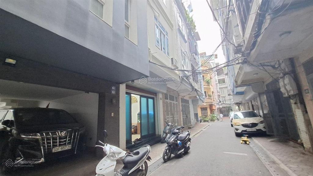 Phân lô  vỉa hè  ôtô tránh  nhà riêng phố thái hà  dân xây 35m , 4 tầng , mt 4m . giá 13,6 tỷ