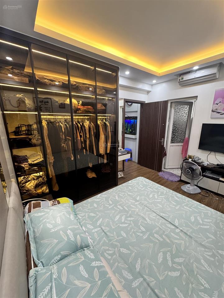 Bán chung cư căn góc toà ct 11 kđt kim văn kim lũ hoàng mai 68,3m , 2 ngủ , 2wc , giá 5,1 tỷ