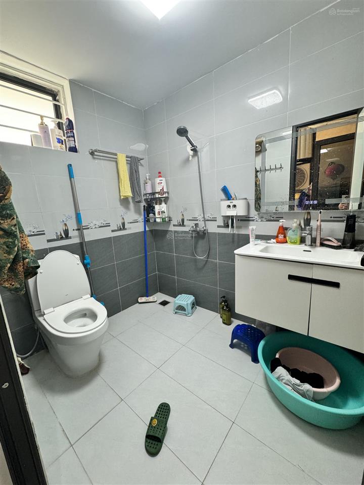 Bán chung cư căn góc toà ct 11 kđt kim văn kim lũ hoàng mai 68,3m , 2 ngủ , 2wc , giá 5,1 tỷ