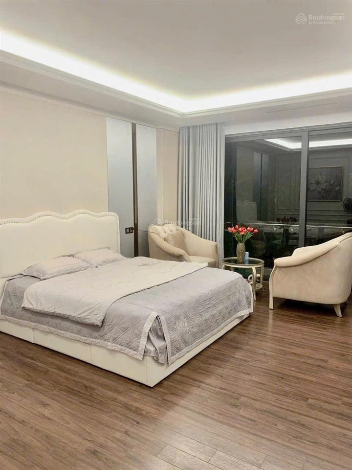 Bán gấp nhà linh đàm hoàng mai sổ phân lô 30m ra ô tô, nhà đẹp 40m², 5 tầng, mt 4,2m. giá 8 tỷ