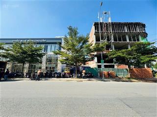 Bán mặt tiền khan hiếm siêu đẹp bạch đông ôn q2  dt 10x25m xây hầm 7 lầu giá 70 tỷ