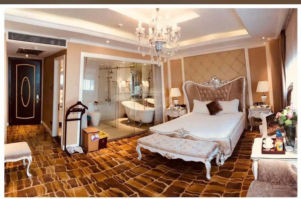 Bán gấp tòa nhà mặt tiền phan đăng lưu p4 q. phú nhuậndt 7.2x27m hầm 7 lầu hđt 260tr/th  69 tỷ