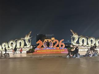 Bán đất đẹp nhất tây hồ dt 97m2mt 5.5mlô gócvỉa hè rộnggần hồ tâyphố lạc long quân.giá 50 tỷ