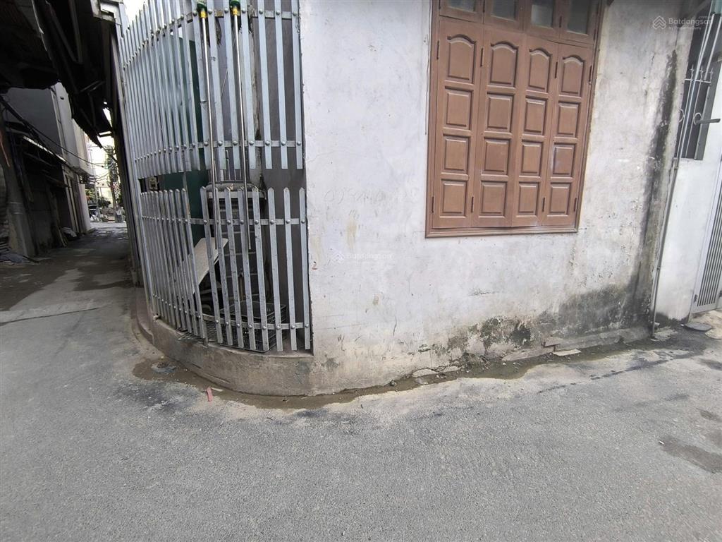 Bán nhà 4 tầng vị trí đẹp dt 58m2mt 5.5m lô gócgara hàng xóm ciputraphú thượngtây hồ.giá13.8tỷ