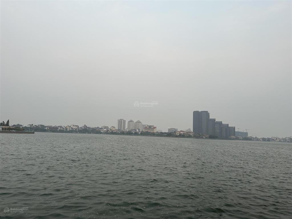 Bán nhà 5tầng giá rẻ, đẹpmặt hồ tây dt 99m2mt 6.2mgaravỉa hèmặt phố nhật chiêutây hồ.giá99tỷ